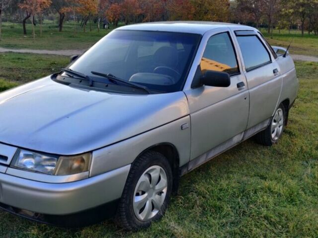 Серый ВАЗ 2110, объемом двигателя 1.5 л и пробегом 238 тыс. км за 1700 $, фото 1 на Automoto.ua
