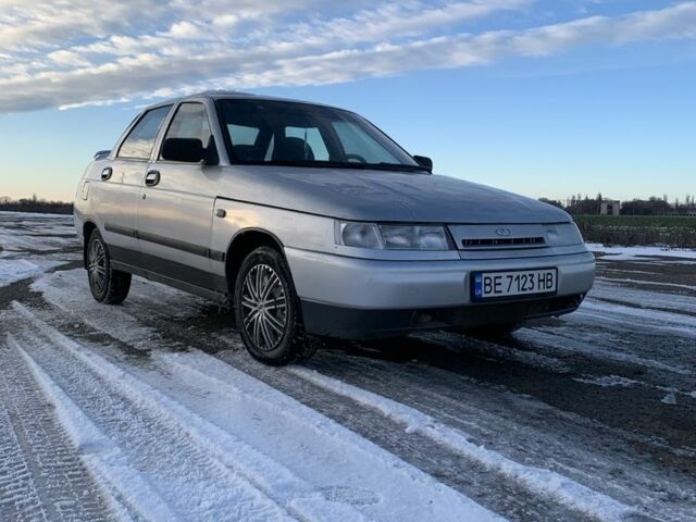 Серый ВАЗ 2110, объемом двигателя 1.5 л и пробегом 180 тыс. км за 1500 $, фото 1 на Automoto.ua