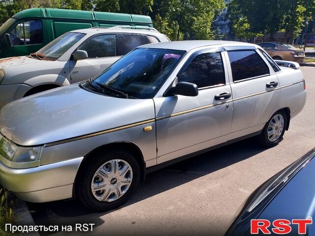 Серый ВАЗ 2110, объемом двигателя 1.5 л и пробегом 305 тыс. км за 1500 $, фото 1 на Automoto.ua