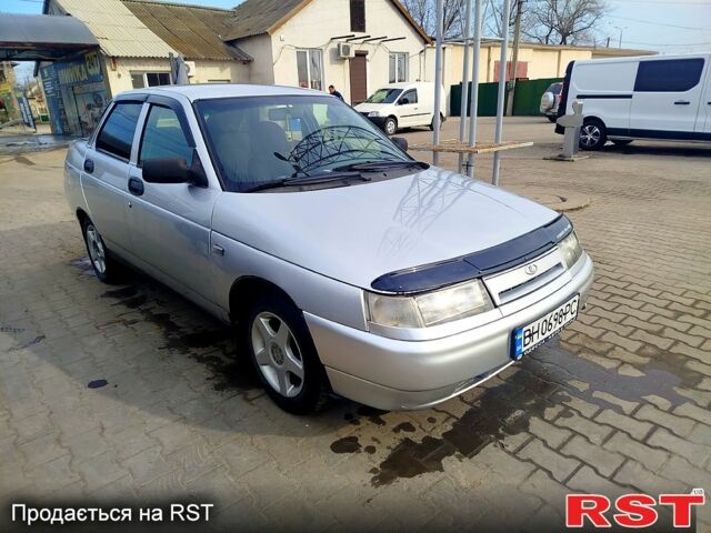 Сірий ВАЗ 2110, об'ємом двигуна 1.6 л та пробігом 158 тис. км за 2000 $, фото 1 на Automoto.ua