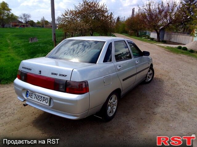 Серый ВАЗ 2110, объемом двигателя 1.6 л и пробегом 200 тыс. км за 2800 $, фото 1 на Automoto.ua