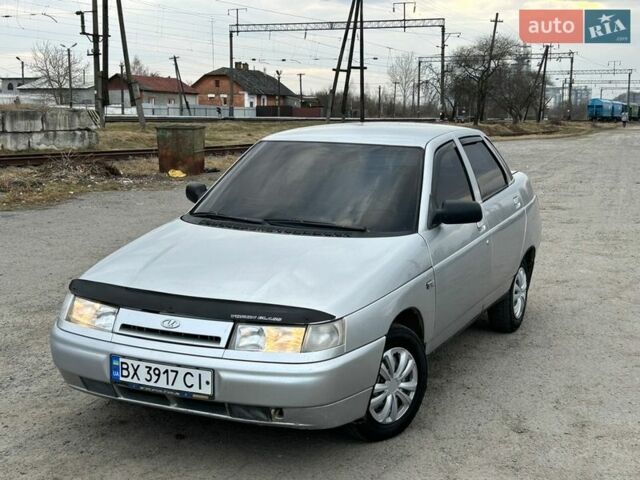 Сірий ВАЗ 2110, об'ємом двигуна 1.5 л та пробігом 230 тис. км за 2000 $, фото 1 на Automoto.ua