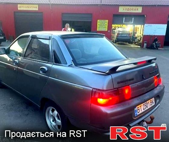 Сірий ВАЗ 2110, об'ємом двигуна 1.5 л та пробігом 200 тис. км за 1300 $, фото 1 на Automoto.ua