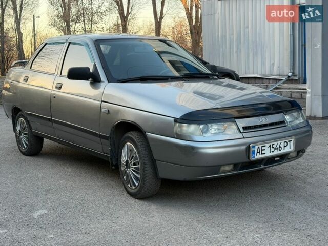 Серый ВАЗ 2110, объемом двигателя 1.5 л и пробегом 210 тыс. км за 1750 $, фото 1 на Automoto.ua