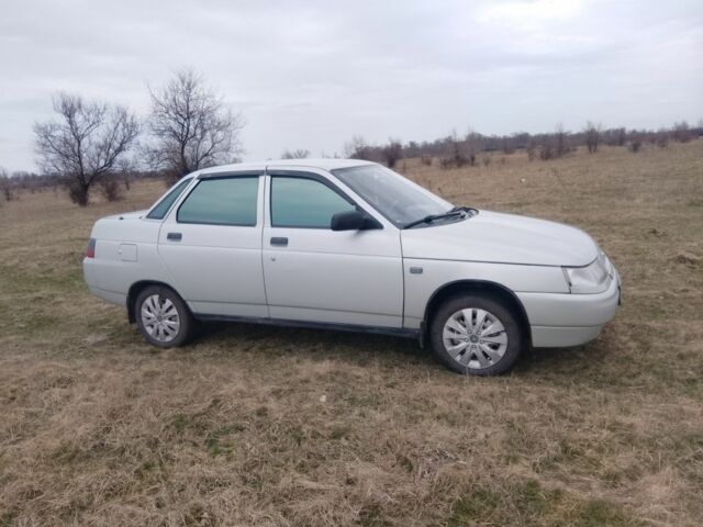 Серый ВАЗ 2110, объемом двигателя 1.6 л и пробегом 152 тыс. км за 2144 $, фото 1 на Automoto.ua