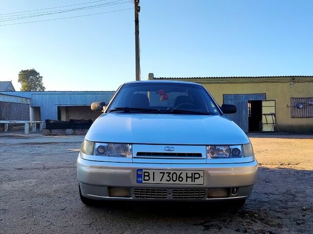 Сірий ВАЗ 2110, об'ємом двигуна 1.5 л та пробігом 0 тис. км за 2150 $, фото 1 на Automoto.ua