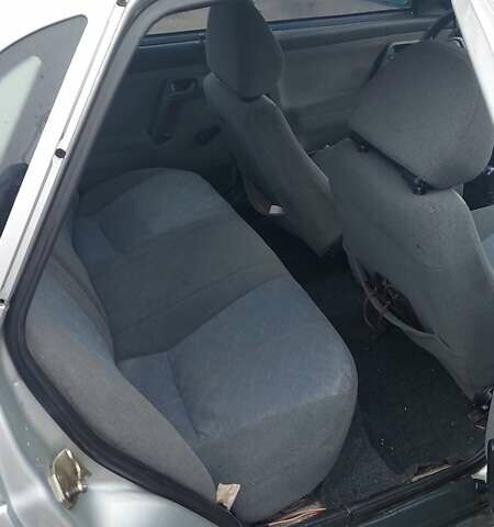 Серый ВАЗ 2110, объемом двигателя 1.6 л и пробегом 210 тыс. км за 3000 $, фото 1 на Automoto.ua