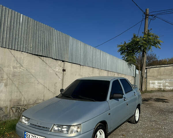 Сірий ВАЗ 2110, об'ємом двигуна 1.5 л та пробігом 238 тис. км за 1900 $, фото 1 на Automoto.ua