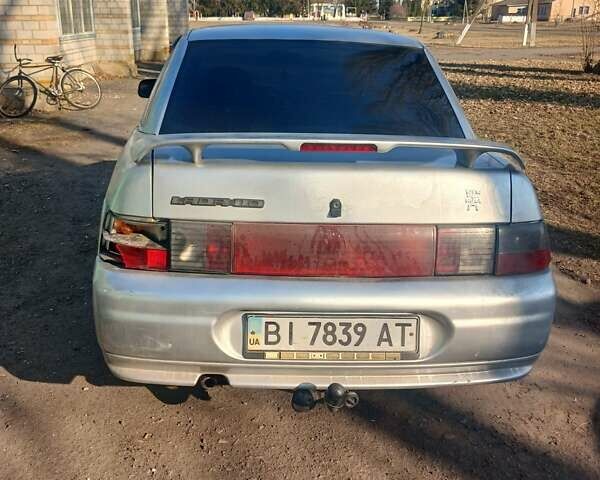 Серый ВАЗ 2110, объемом двигателя 1.5 л и пробегом 300 тыс. км за 1100 $, фото 1 на Automoto.ua