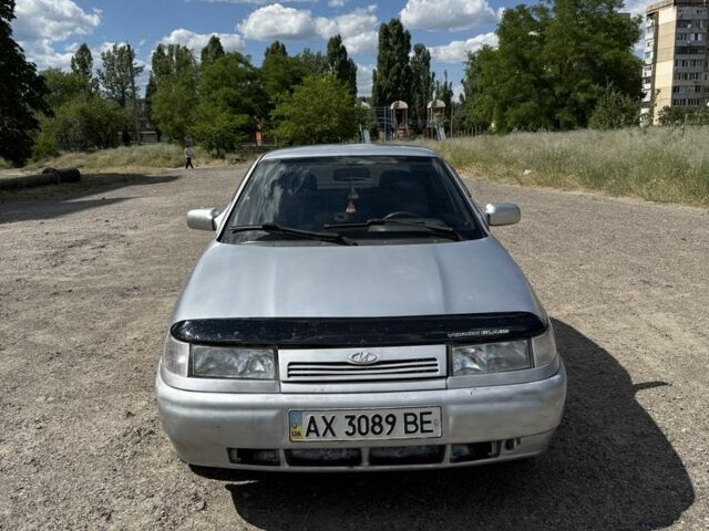 Серый ВАЗ 2110, объемом двигателя 1.5 л и пробегом 235 тыс. км за 950 $, фото 1 на Automoto.ua