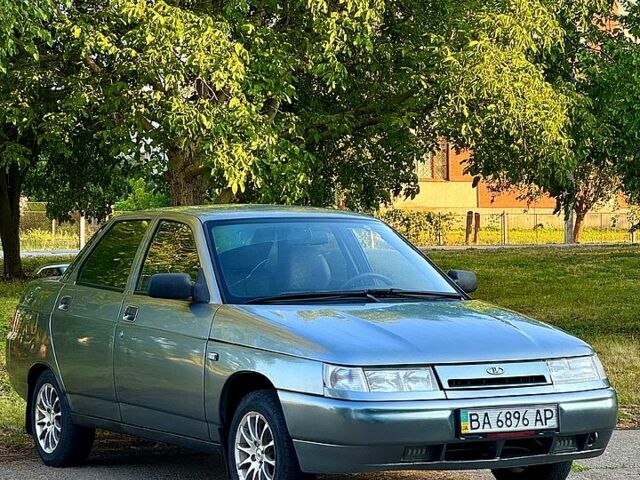 Серый ВАЗ 2110, объемом двигателя 1.6 л и пробегом 180 тыс. км за 2400 $, фото 1 на Automoto.ua