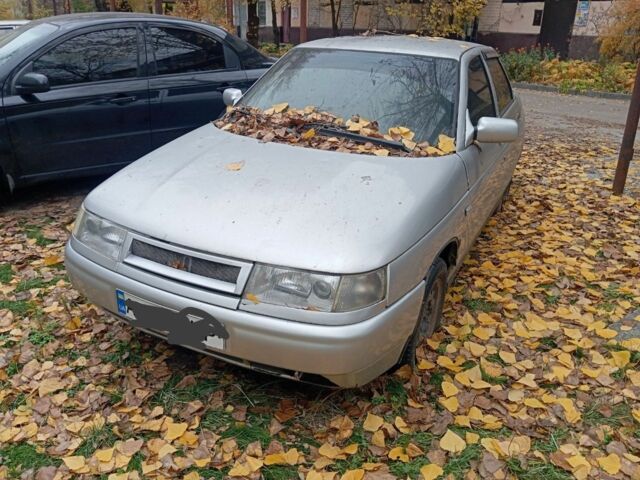 Серый ВАЗ 2110, объемом двигателя 0 л и пробегом 250 тыс. км за 800 $, фото 1 на Automoto.ua