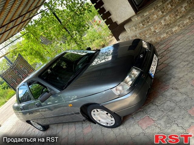 Серый ВАЗ 2110, объемом двигателя 1.6 л и пробегом 150 тыс. км за 1850 $, фото 1 на Automoto.ua