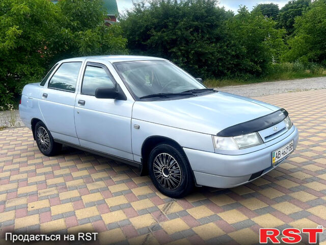 Серый ВАЗ 2110, объемом двигателя 1.6 л и пробегом 200 тыс. км за 2350 $, фото 1 на Automoto.ua