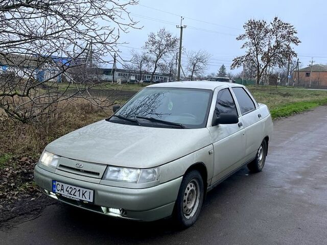 Серый ВАЗ 2110, объемом двигателя 1.6 л и пробегом 141 тыс. км за 2050 $, фото 1 на Automoto.ua