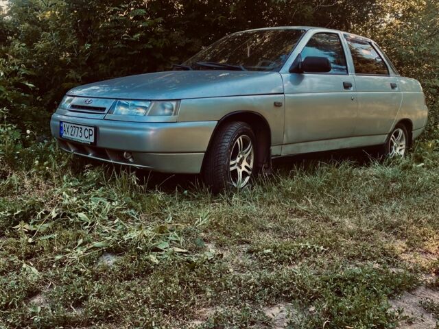 Серый ВАЗ 2110, объемом двигателя 1.6 л и пробегом 300 тыс. км за 1501 $, фото 1 на Automoto.ua