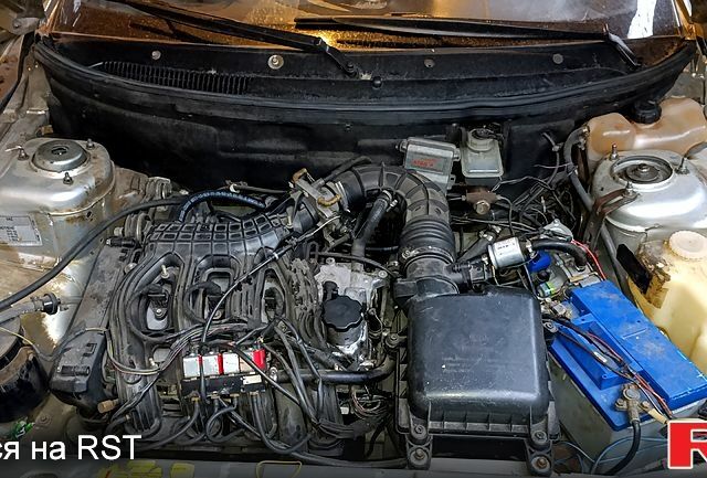 Сірий ВАЗ 2110, об'ємом двигуна 1.6 л та пробігом 229 тис. км за 1700 $, фото 1 на Automoto.ua