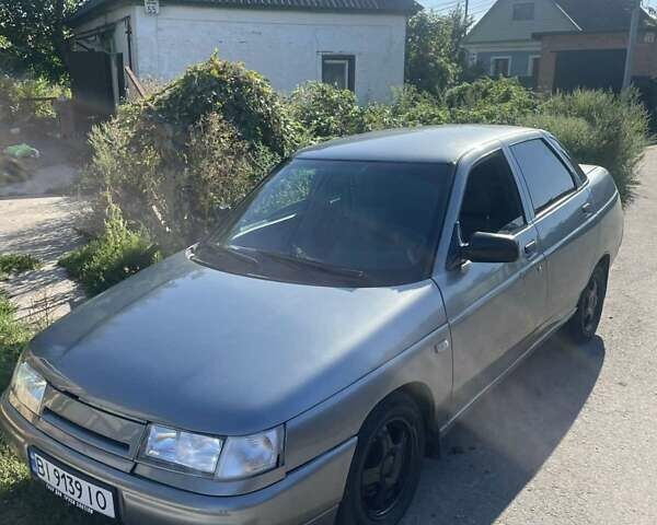 Серый ВАЗ 2110, объемом двигателя 1.6 л и пробегом 275 тыс. км за 2100 $, фото 1 на Automoto.ua