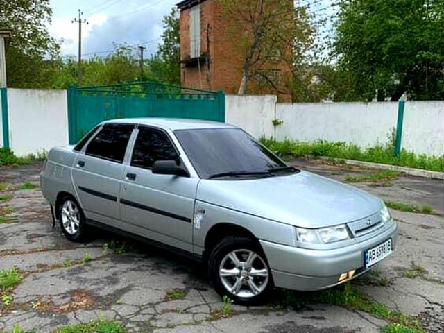 Серый ВАЗ 2110, объемом двигателя 1.6 л и пробегом 98 тыс. км за 2999 $, фото 1 на Automoto.ua