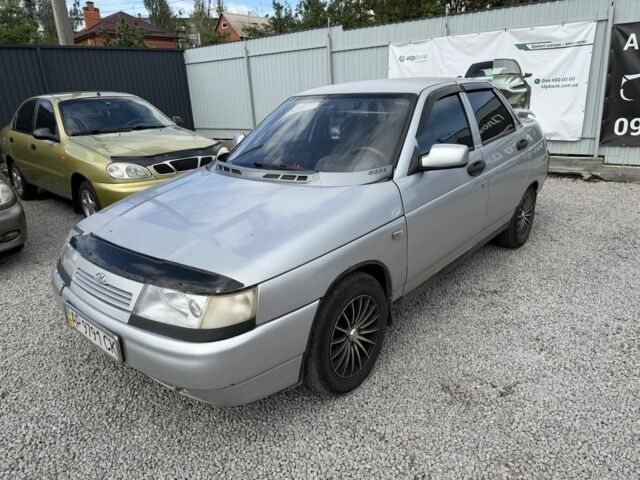 Серый ВАЗ 2110, объемом двигателя 1.6 л и пробегом 200 тыс. км за 999 $, фото 1 на Automoto.ua