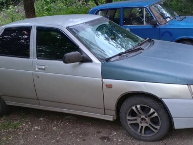 Серый ВАЗ 2110, объемом двигателя 1.6 л и пробегом 173 тыс. км за 1450 $, фото 1 на Automoto.ua