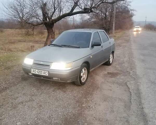 Серый ВАЗ 2110, объемом двигателя 1.5 л и пробегом 200 тыс. км за 1200 $, фото 1 на Automoto.ua