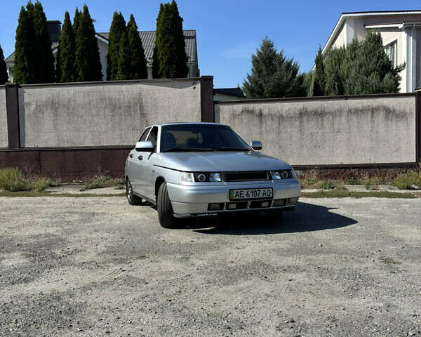 Серый ВАЗ 2110, объемом двигателя 1.6 л и пробегом 101 тыс. км за 2250 $, фото 1 на Automoto.ua