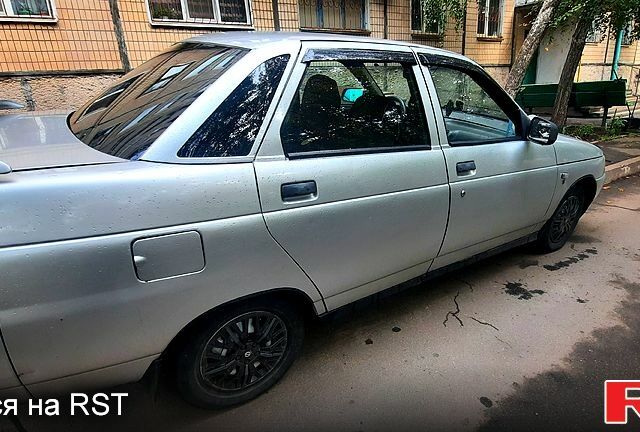 Сірий ВАЗ 2110, об'ємом двигуна 1.5 л та пробігом 254 тис. км за 2000 $, фото 1 на Automoto.ua