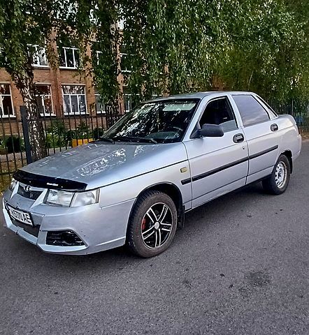 Серый ВАЗ 2110, объемом двигателя 1.6 л и пробегом 0 тыс. км за 1750 $, фото 1 на Automoto.ua
