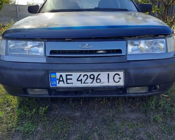 Серый ВАЗ 2110, объемом двигателя 1.6 л и пробегом 280 тыс. км за 1600 $, фото 1 на Automoto.ua