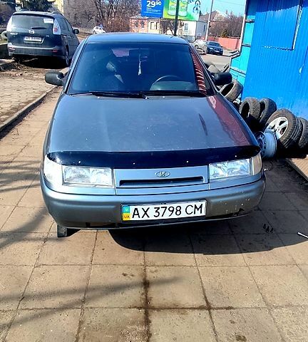 Серый ВАЗ 2110, объемом двигателя 16 л и пробегом 297 тыс. км за 1900 $, фото 1 на Automoto.ua