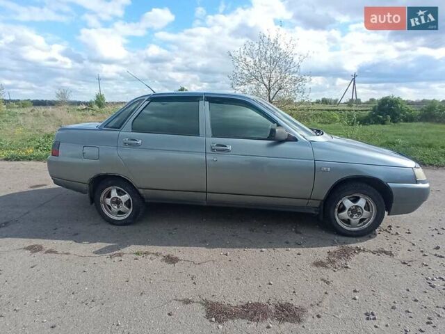 Серый ВАЗ 2110, объемом двигателя 1.6 л и пробегом 300 тыс. км за 1800 $, фото 1 на Automoto.ua
