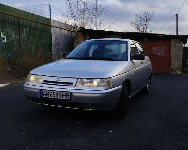 Серый ВАЗ 2110, объемом двигателя 1.6 л и пробегом 170 тыс. км за 1200 $, фото 1 на Automoto.ua