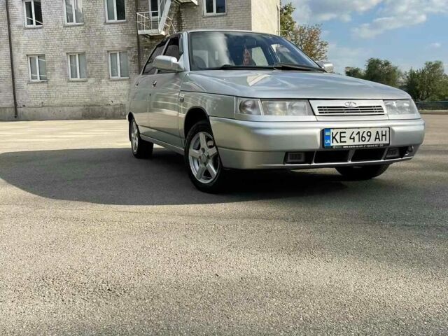 Серый ВАЗ 2110, объемом двигателя 1.6 л и пробегом 150 тыс. км за 2200 $, фото 1 на Automoto.ua