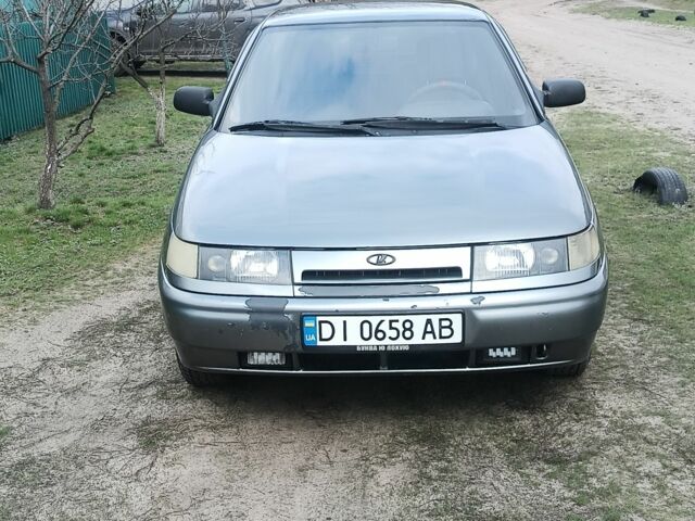 Серый ВАЗ 2110, объемом двигателя 1.6 л и пробегом 284 тыс. км за 2000 $, фото 1 на Automoto.ua