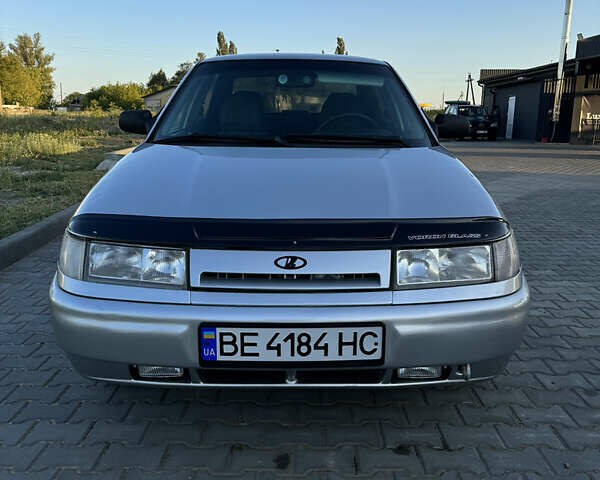 Сірий ВАЗ 2110, об'ємом двигуна 1.6 л та пробігом 136 тис. км за 2400 $, фото 1 на Automoto.ua