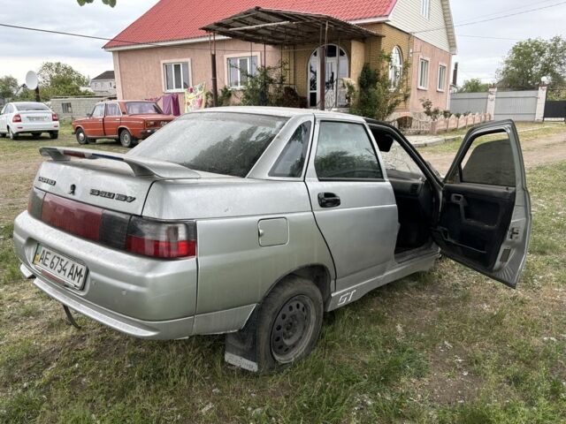 Серый ВАЗ 2110, объемом двигателя 1.5 л и пробегом 321 тыс. км за 100 $, фото 1 на Automoto.ua