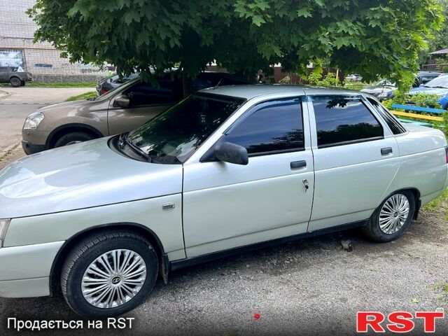 Серый ВАЗ 2110, объемом двигателя 1.6 л и пробегом 50 тыс. км за 2200 $, фото 1 на Automoto.ua