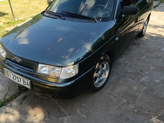 Сірий ВАЗ 2110, об'ємом двигуна 1.6 л та пробігом 300 тис. км за 2100 $, фото 1 на Automoto.ua