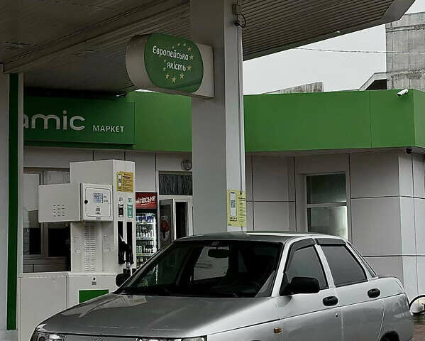 Серый ВАЗ 2110, объемом двигателя 1.6 л и пробегом 233 тыс. км за 1600 $, фото 1 на Automoto.ua