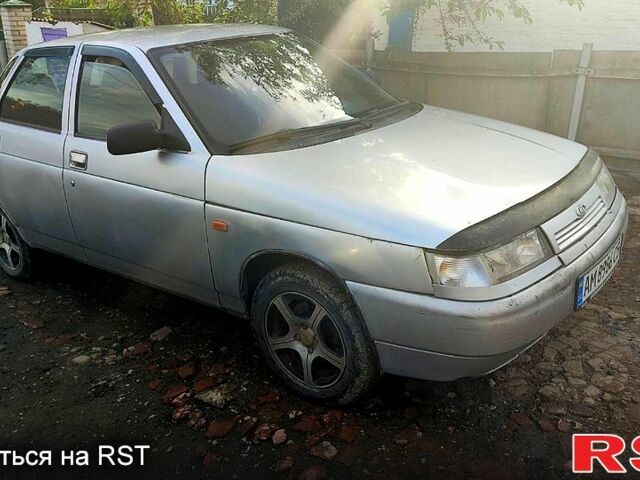 Серый ВАЗ 2110, объемом двигателя 1.6 л и пробегом 250 тыс. км за 1000 $, фото 1 на Automoto.ua