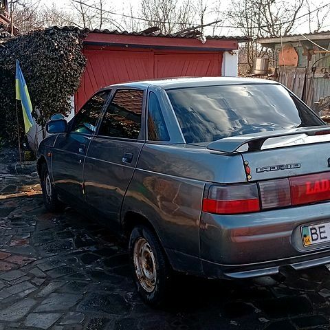 Серый ВАЗ 2110, объемом двигателя 1.5 л и пробегом 195 тыс. км за 1350 $, фото 1 на Automoto.ua