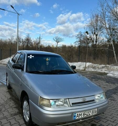 Серый ВАЗ 2110, объемом двигателя 1.6 л и пробегом 250 тыс. км за 1250 $, фото 1 на Automoto.ua