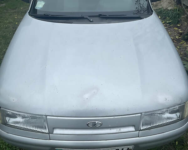 Серый ВАЗ 2110, объемом двигателя 1.6 л и пробегом 181 тыс. км за 1750 $, фото 1 на Automoto.ua