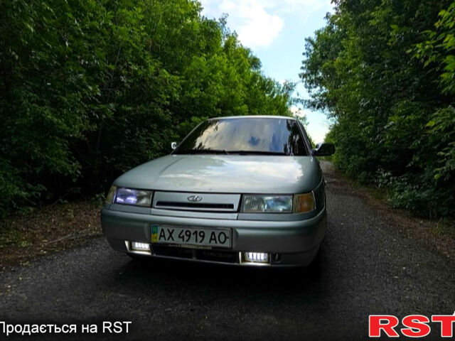 Серый ВАЗ 2110, объемом двигателя 1.6 л и пробегом 234 тыс. км за 1100 $, фото 1 на Automoto.ua