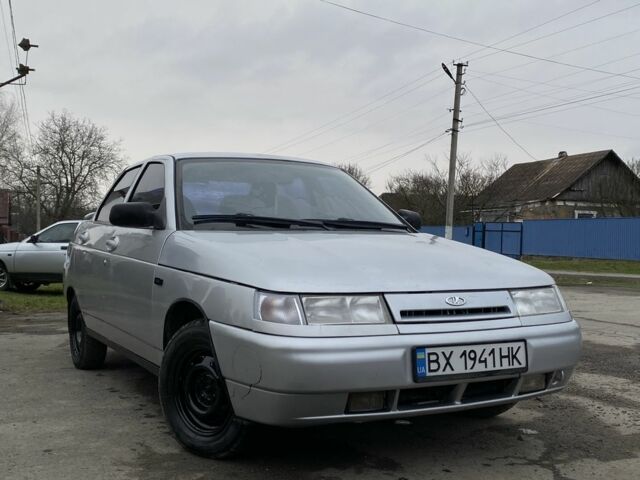 Серый ВАЗ 2110, объемом двигателя 1.6 л и пробегом 271 тыс. км за 1900 $, фото 1 на Automoto.ua