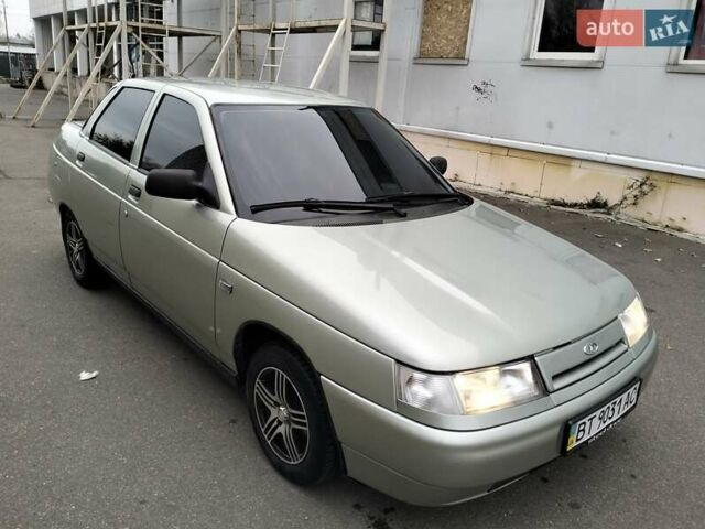 Сірий ВАЗ 2110, об'ємом двигуна 1.6 л та пробігом 77 тис. км за 2999 $, фото 1 на Automoto.ua
