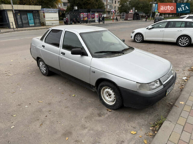 Сірий ВАЗ 2110, об'ємом двигуна 1.6 л та пробігом 250 тис. км за 850 $, фото 1 на Automoto.ua