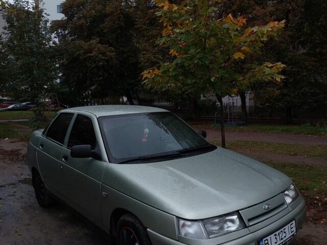Сірий ВАЗ 2110, об'ємом двигуна 1.6 л та пробігом 211 тис. км за 3000 $, фото 1 на Automoto.ua