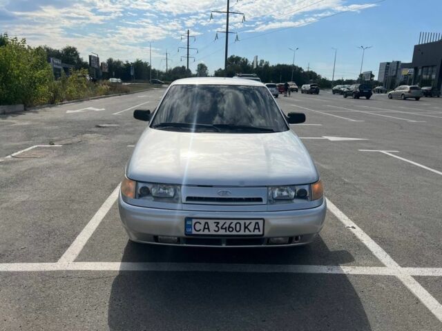 Сірий ВАЗ 2110, об'ємом двигуна 1.6 л та пробігом 197 тис. км за 2004 $, фото 1 на Automoto.ua